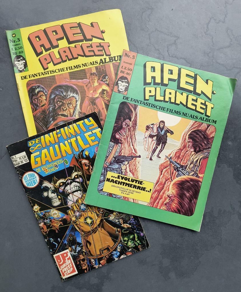 Lotje strips Apenplaneet en De Infinity Gauntlet, Ophalen of Verzenden, Gelezen