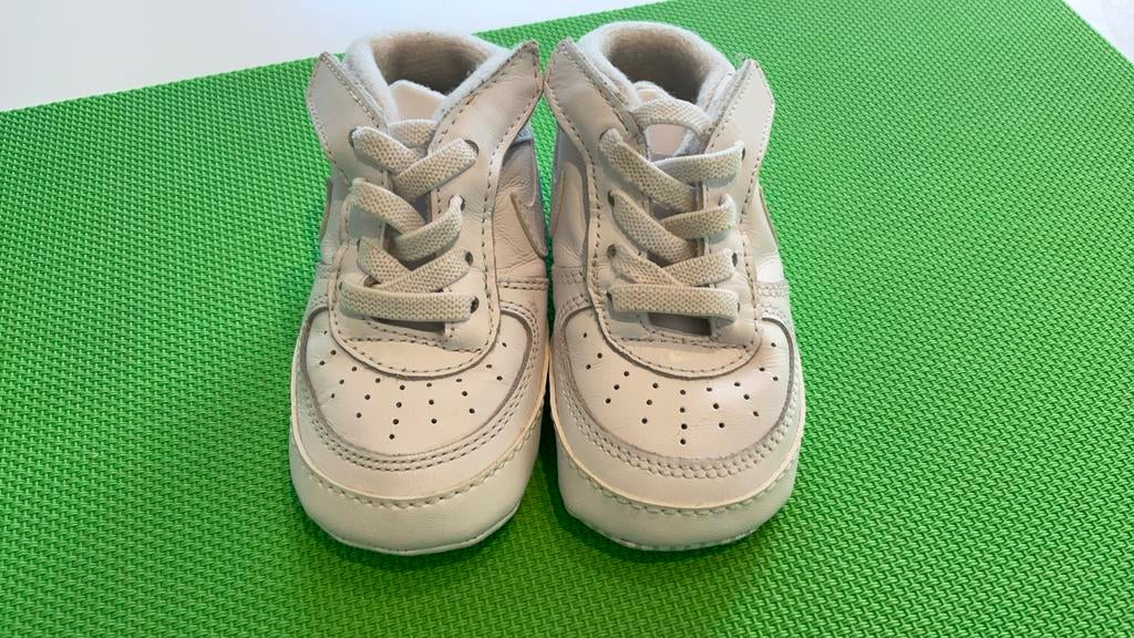 Baby nike schoentjes maat 18, Kinderen en Baby's, NIKE, Schoentjes, Jongetje of Meisje, Nieuw