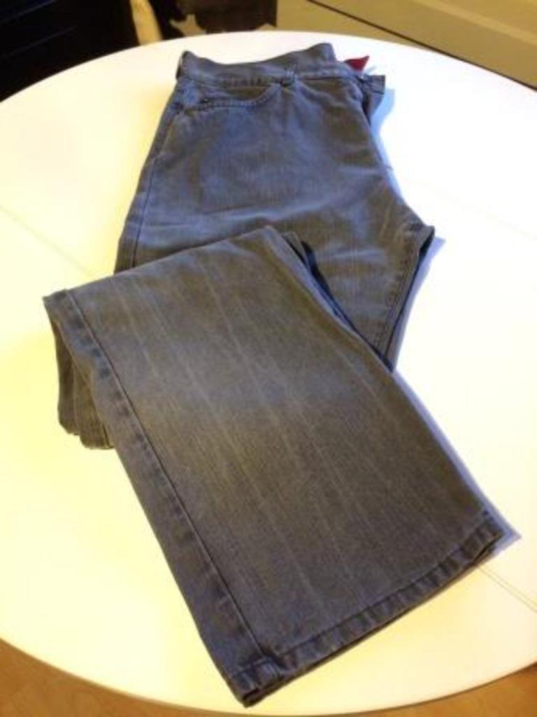 Grijze Jeans Celio 44, Kleding | Heren, Broeken en Pantalons, Celio, Ophalen of Verzenden, Grijs, Gedragen