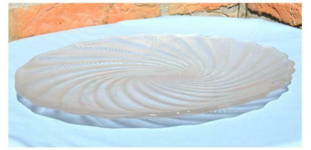 §plat a tarte décor spiral verre opaque, Antiquités & Art, Enlèvement ou Envoi