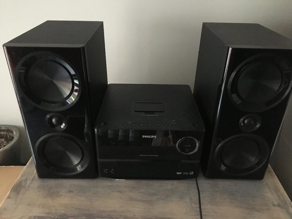 Stereo Philips (CD,radio,USB), Philips, Haut-parleurs, Comme neuf, Connexion MP3