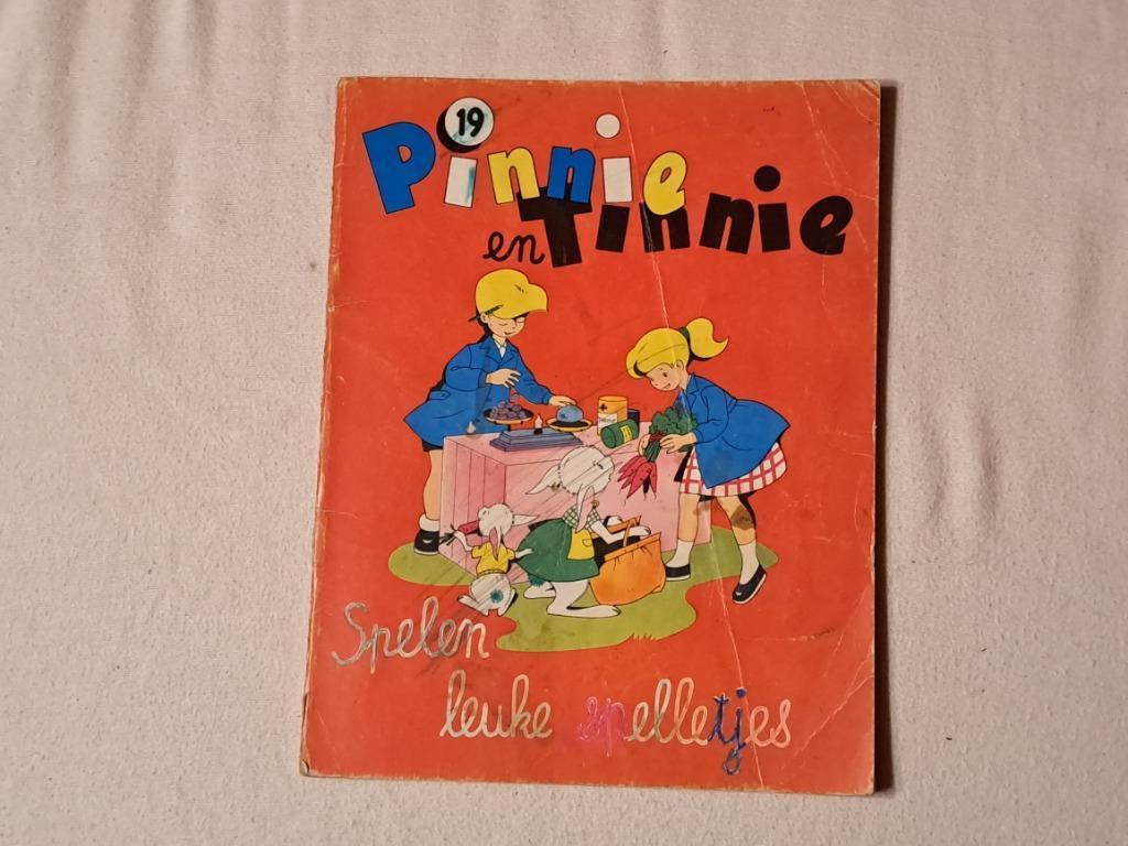 Pinnie en tinnie spelen leuke spelletjes, Boeken, Ophalen of Verzenden