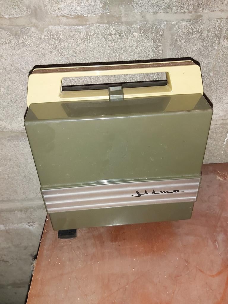Oude Super 8 Silma Duo-projector, Verzamelen, Ophalen of Verzenden, Projector