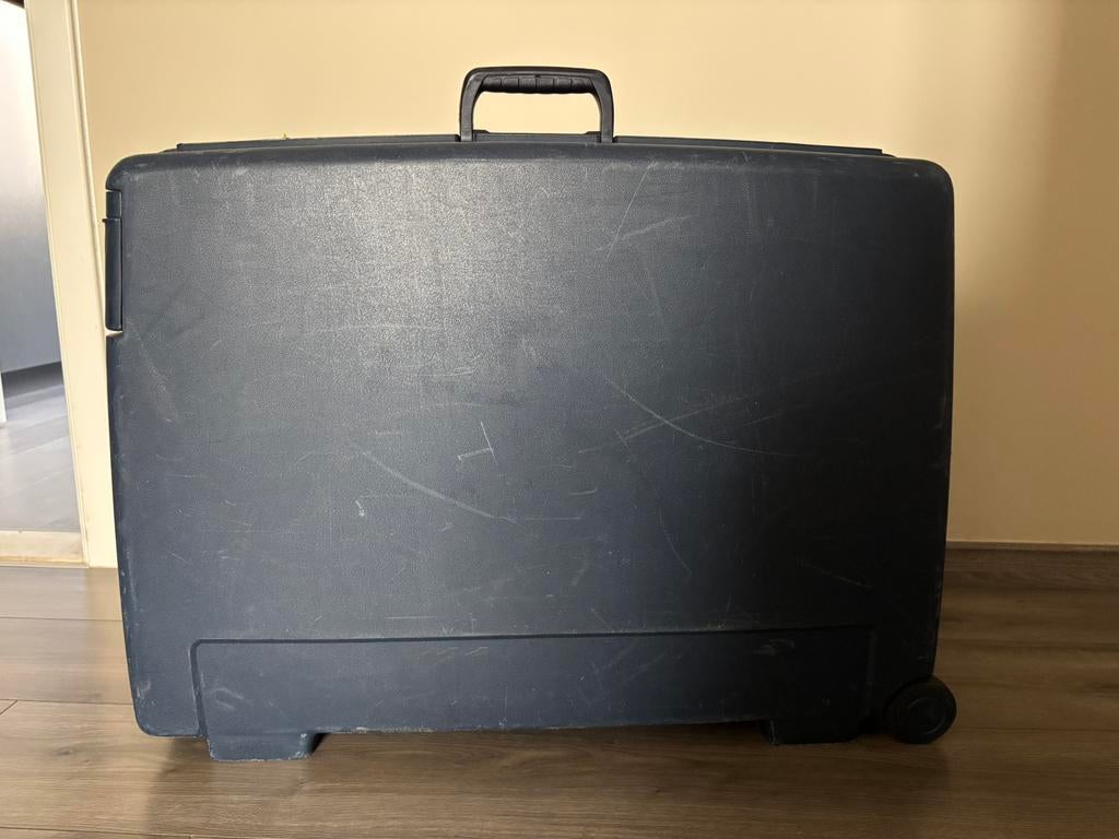Delsey koffer blauw, 70 cm ou plus, Plastique dur, Moins de 35 cm, Enlèvement