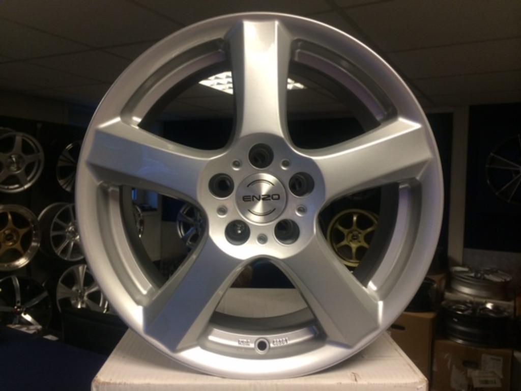 IN STOCK: NIEUWE 15 inch 5x110  alu sportvelgenset voor Opel, Enlèvement ou Envoi, Neuf, 15 pouces, Jante(s)