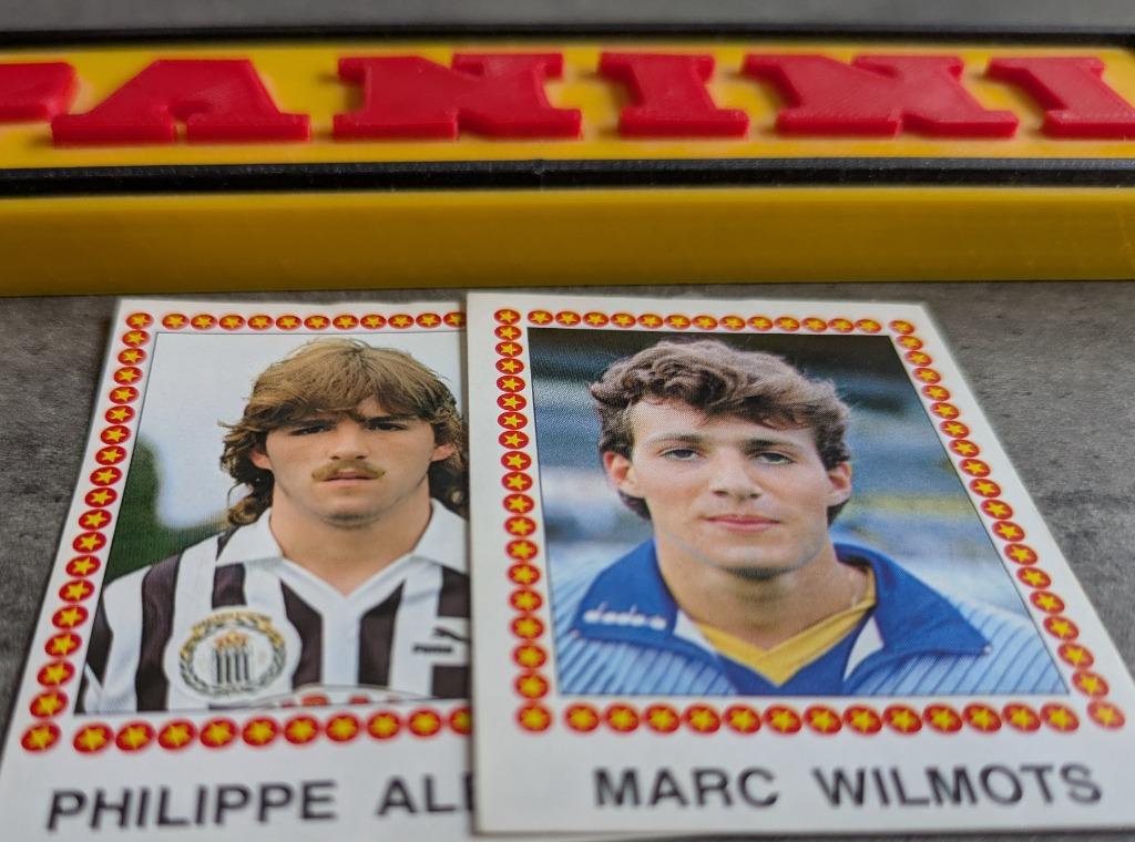 AUTOCOLLANTS PANINI FOOTBALL 88 REVELATIONS NOS 1 ET 2 1988, Envoi, Neuf