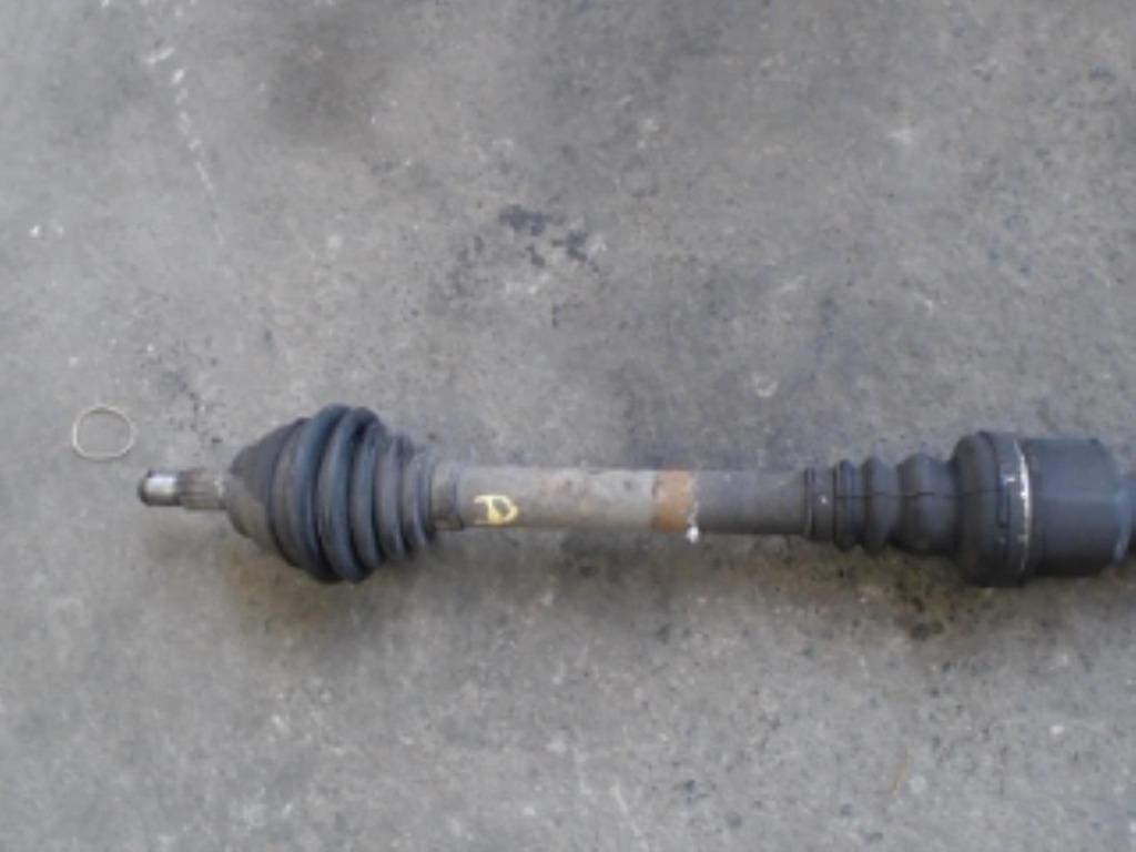 Cardan Gauche Peugeot 207 Phase 2 1.6 HDI LP/13306, Enlèvement ou Envoi, Utilisé, Peugeot