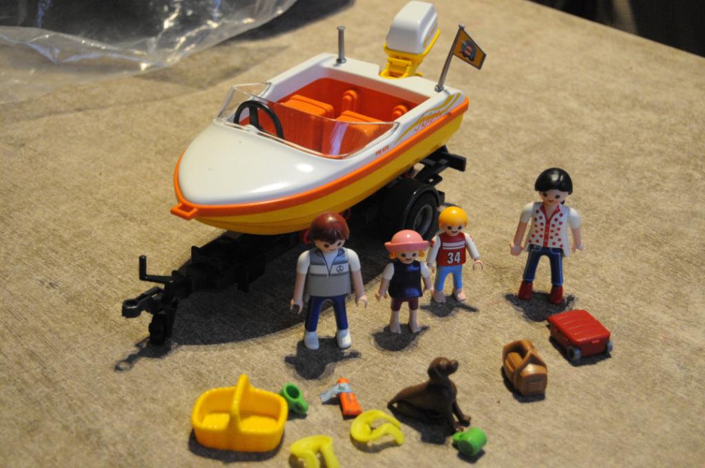 playmobil speedboat op trailer van set 4144, Kinderen en Baby's, Speelgoed | Playmobil, Ophalen of Verzenden, Gebruikt