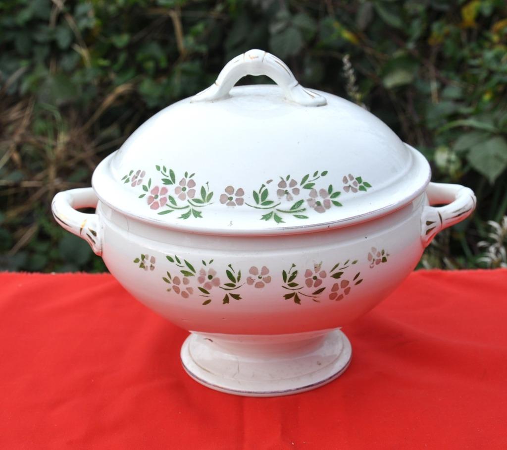 soupière en faience de nimy decor fleur, Antiquités & Art, Enlèvement ou Envoi