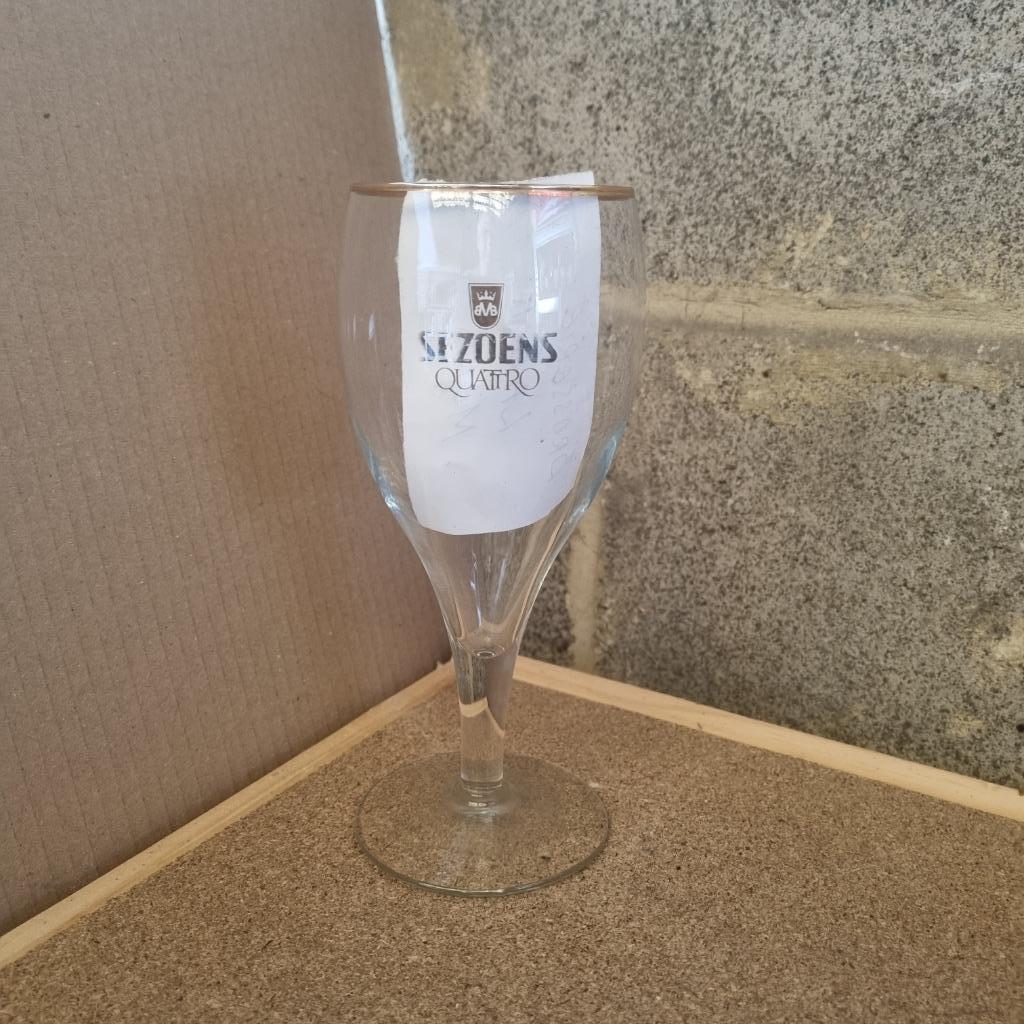 Verre Sezoens Quattro (modèle 2), Verzamelen, Ophalen of Verzenden, Gebruikt, Glas of Glazen, Overige merken