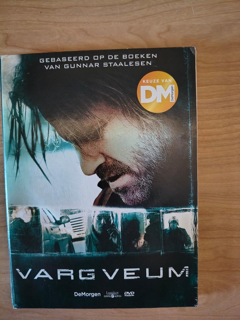 DVD Box Vargveum, Enlèvement ou Envoi, Coffret, Comme neuf, Autres genres