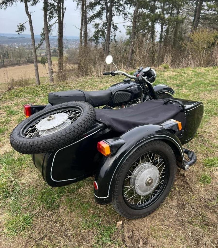 Collector soviétique ! Side-car Dnepr MT-11 – 1988  –, Motoren, Cardan-aandrijving