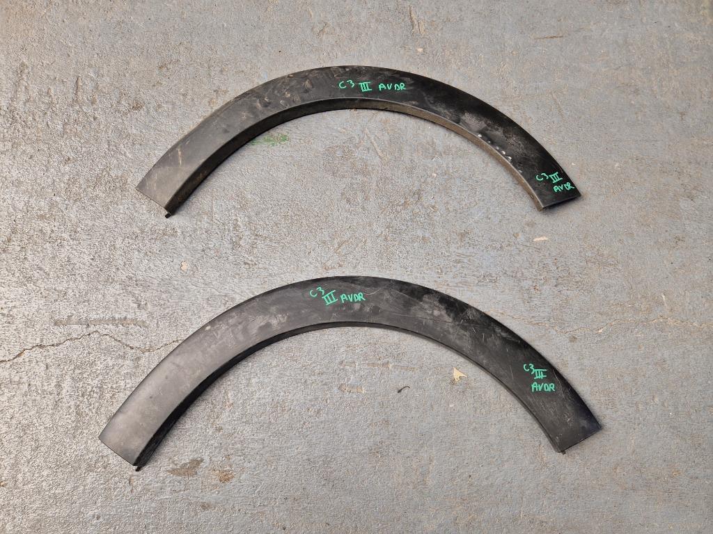 Elargisseur d'aile CITROEN C3 2017 3 AVANT DROIT extension, Autos : Pièces & Accessoires, Freins & Transmission, Citroën, Enlèvement ou Envoi