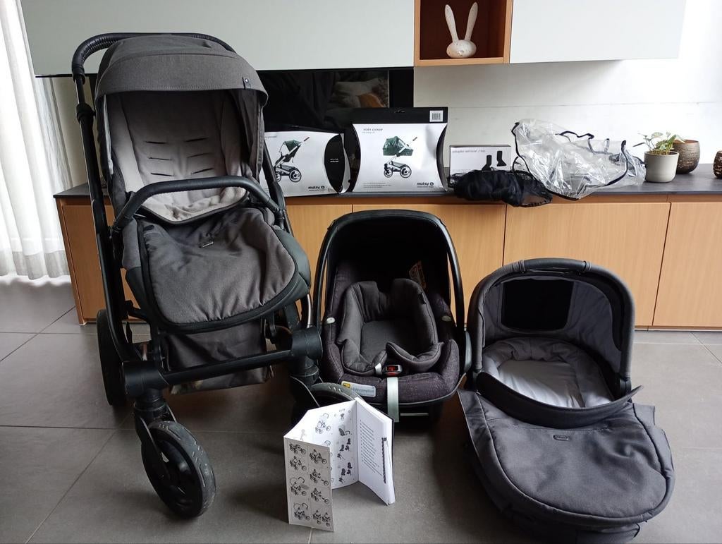 Mutsy Nio kinderwagen met passende Maxi Cosi, Kinderen en Baby's, Ophalen, Zo goed als nieuw, Kinderwagen, Mutsy