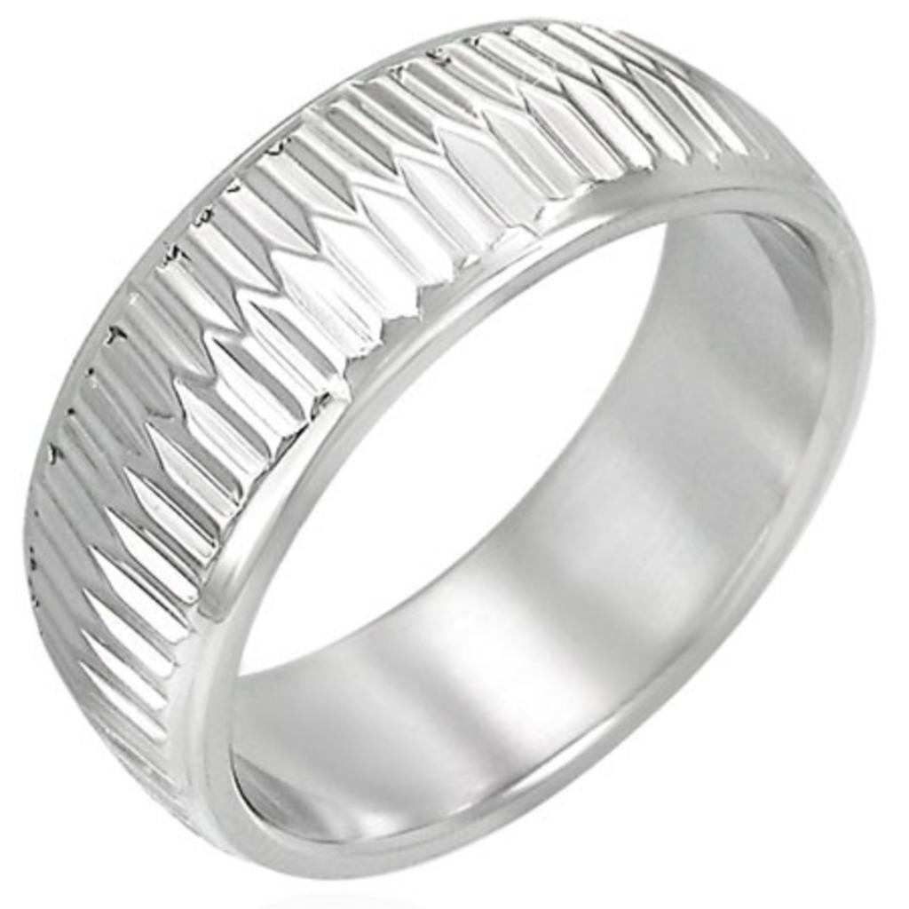Bague femme en acier avec motif nervuré, Neuf, Enlèvement ou Envoi, Fer ou Acier, Plus petit que 17