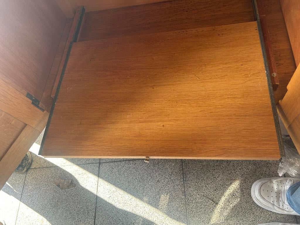 Armoire rurale sur roulettes avec plaque rétractable, Maison & Meubles, Enlèvement