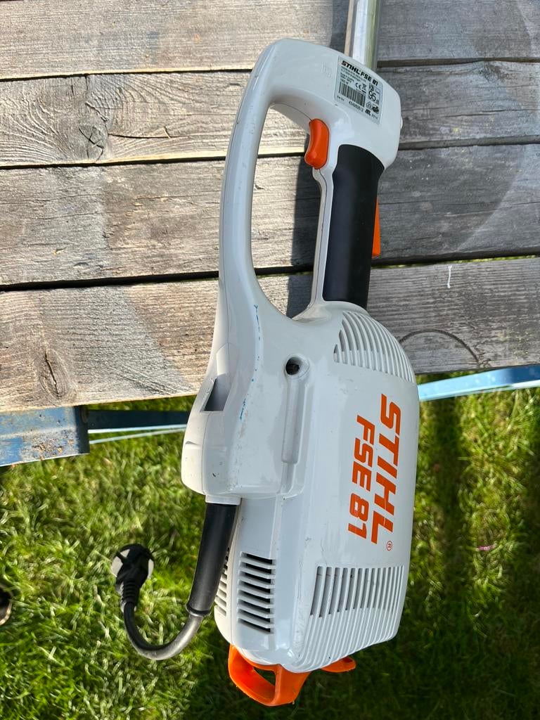 Coupe bordure électrique, Ophalen, Zo goed als nieuw, Elektrisch