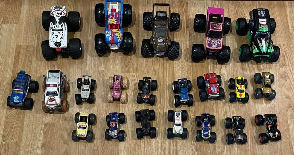 Speelgoedauto’s monstertrucks, Ophalen of Verzenden, Gebruikt