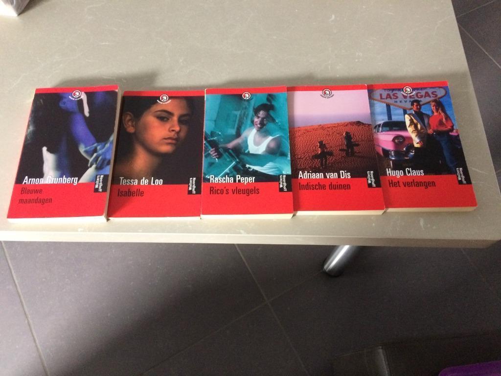 vijf boeken Grote Lijsters, Boeken, Ophalen, Zo goed als nieuw
