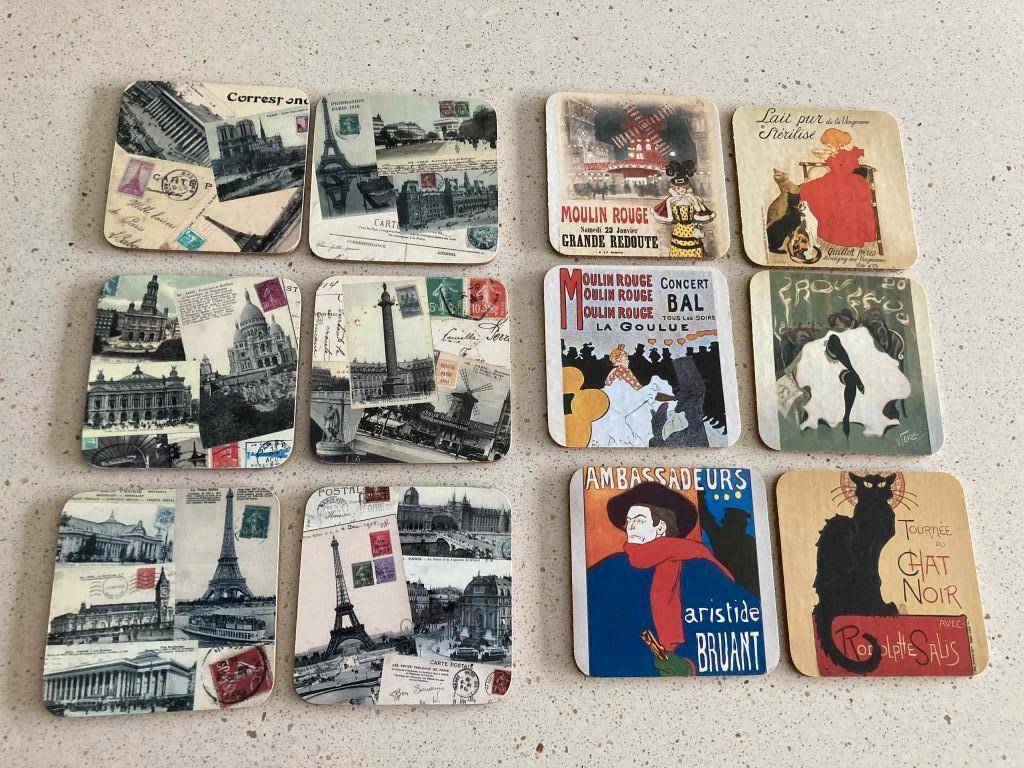 12 retro onderzetters (voor glazen) uit Parijs, Huis en Inrichting, Woonaccessoires | Onderzetters, Ophalen of Verzenden, Gebruikt