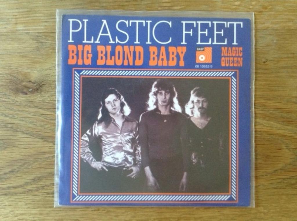 single plastic feet, Ophalen of Verzenden, Rock en Metal, Single