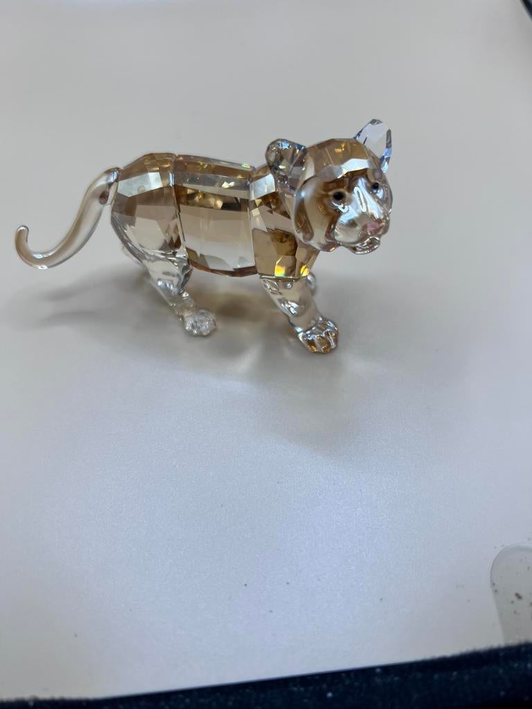 Tijger jong Swarovski, Handtassen en Accessoires, Ophalen of Verzenden, Zo goed als nieuw