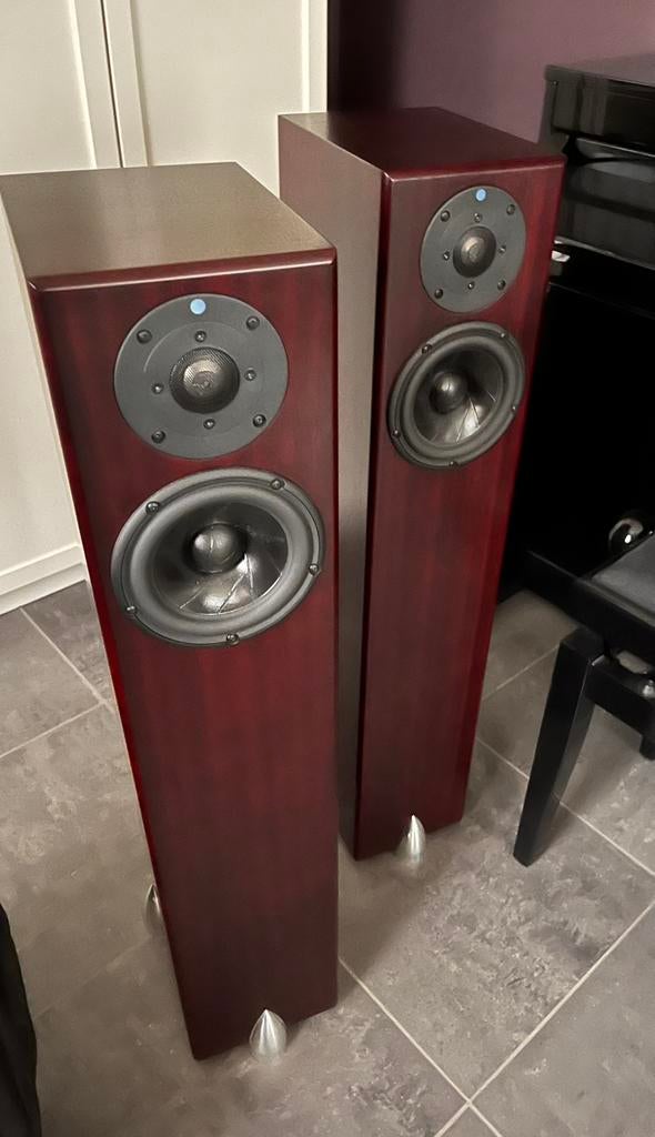 Totem Hawk speakers - !!! dernier prix !!!, Audio, Tv en Foto, Luidsprekerboxen, Zo goed als nieuw, 60 tot 120 watt, Front, Rear of Stereo speakers