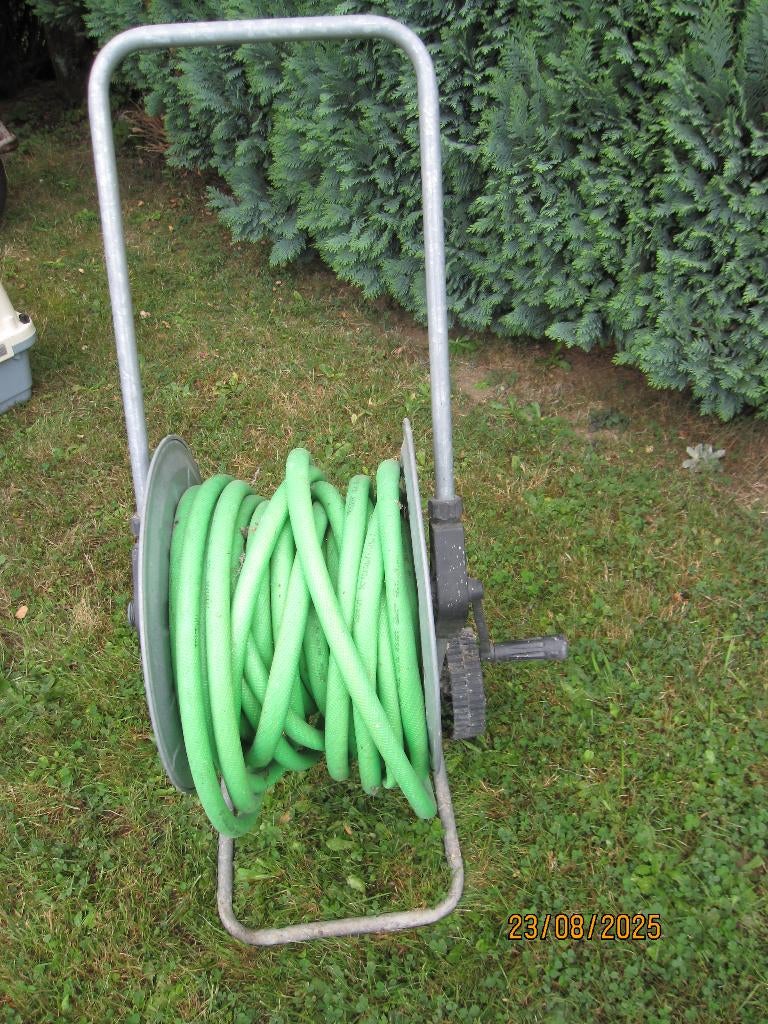tuyau d'arrosage avec enrouleur, Enlèvement, Utilisé, Tuyau d'arrosage