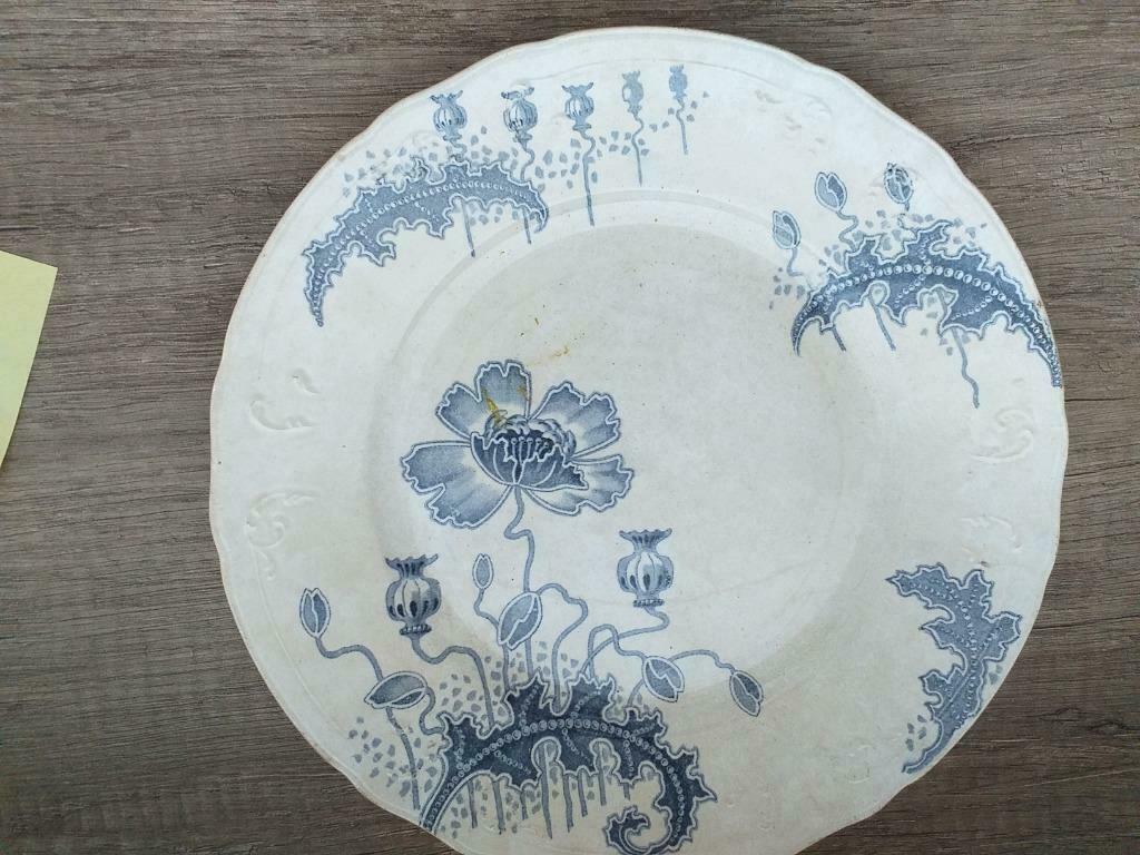 assiette ancienne en céramique de Maestricht, Enlèvement ou Envoi