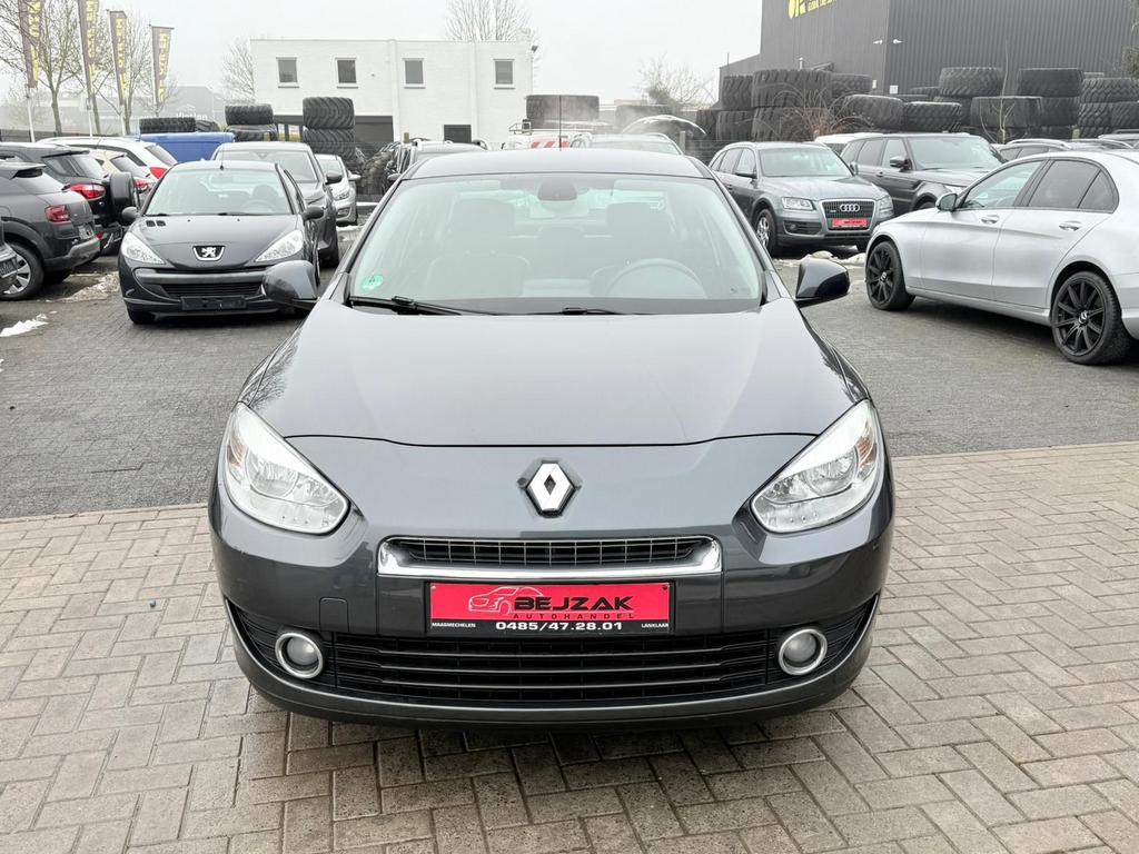 Renault fluence 1.5dci 135.000km 1j Garantie, Auto's, Leder, Diesel, Te koop, Centrale vergrendeling