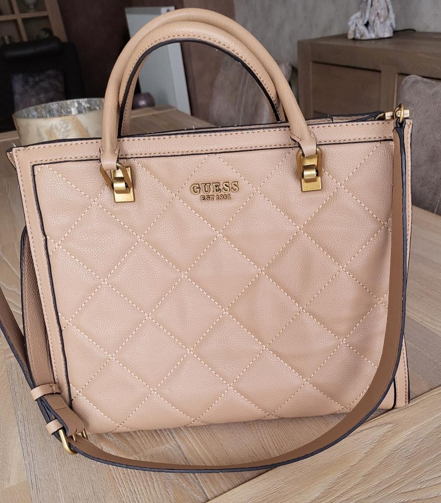 Handtas Guess, Enlèvement, Utilisé, Autres couleurs, Sac à main