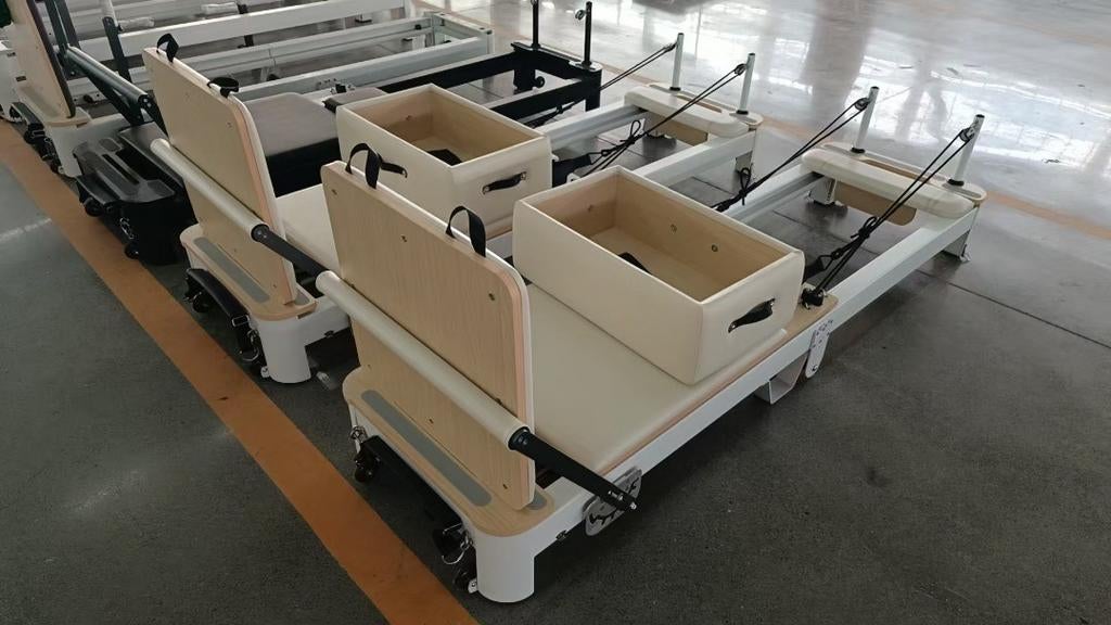 Reformer Pilates pliable disponible en stock, Enlèvement ou Envoi, Comme neuf