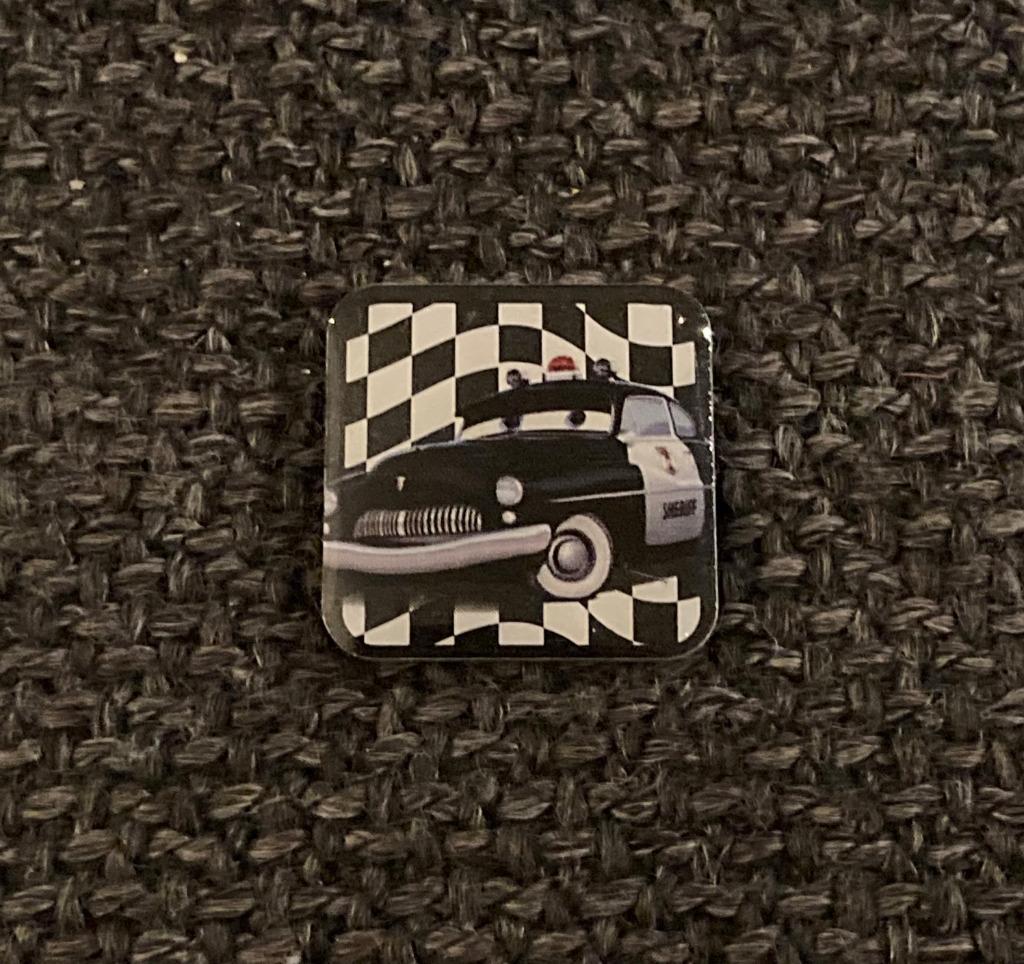 PIN - DISNEY - PIXAR - CARS, Verzamelen, Verzenden, Gebruikt, Figuurtje, Speldje of Pin