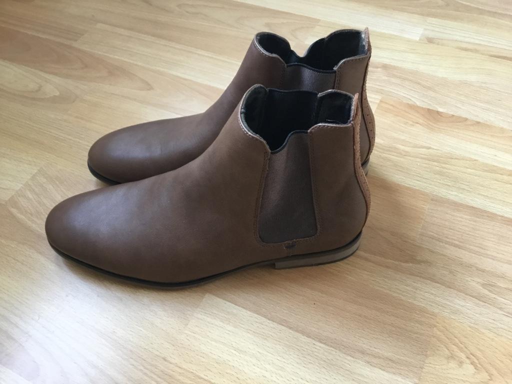 Herenschoen.  Nieuw, Ophalen
