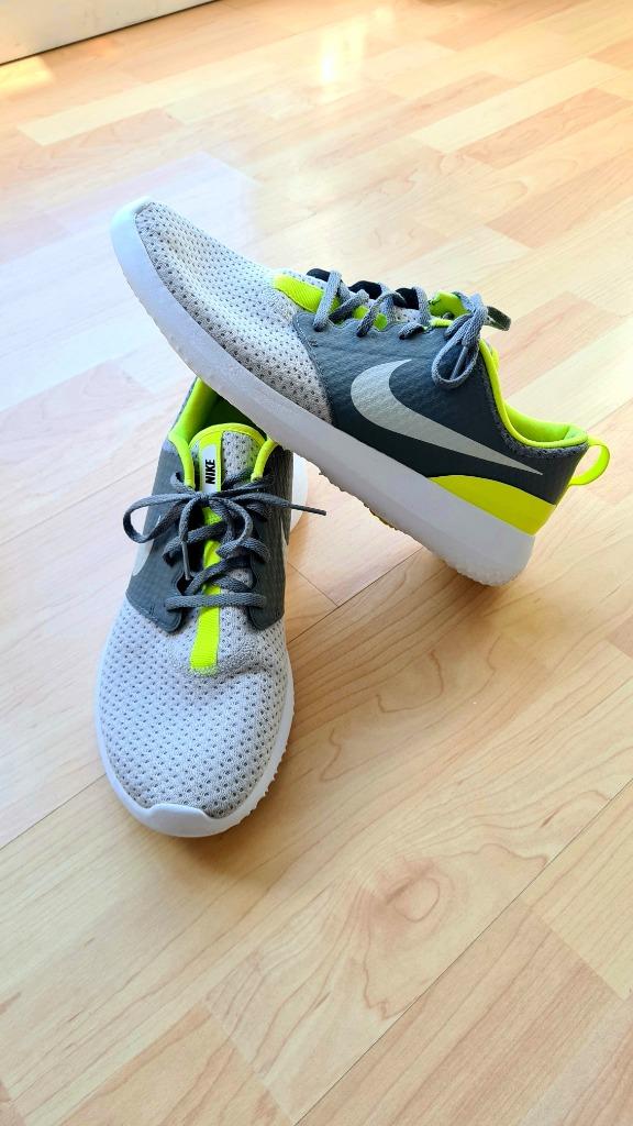 NIKE SCHOENEN MAAT 44, Vêtements | Hommes, Chaussures, Nike, Comme neuf, Enlèvement, Chaussures de sport