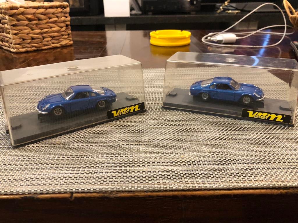 Renault alpine a110 verem 1/43, Hobby en Vrije tijd, Ophalen, Zo goed als nieuw, Auto, Overige merken
