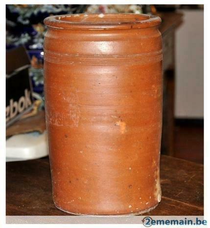 pot en gres brun tube avec ligne en decoration