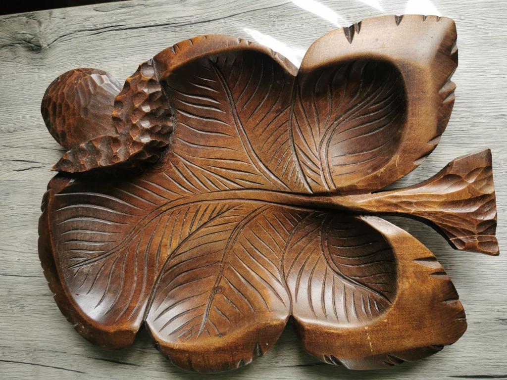 Assiette de service/bol à fruits en bois antique, Antiquités & Art, Enlèvement