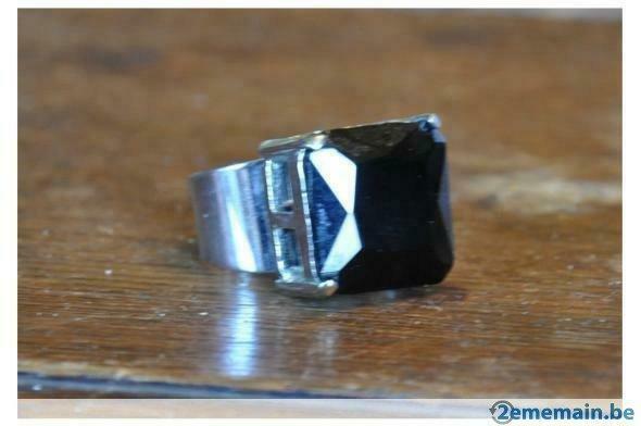 bague grosse pierre carrée noire, Enlèvement ou Envoi, Utilisé