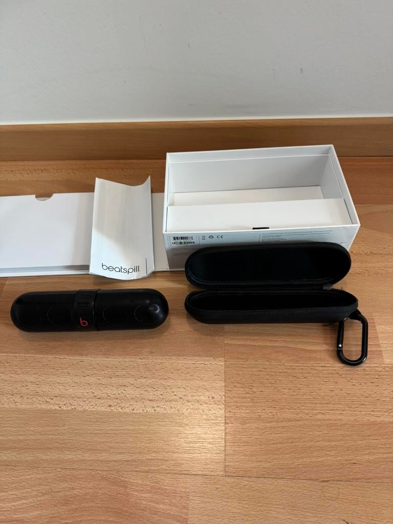 Beats Pill 1.0 voor onderdelen, Ophalen of Verzenden, Niet werkend, Center speaker