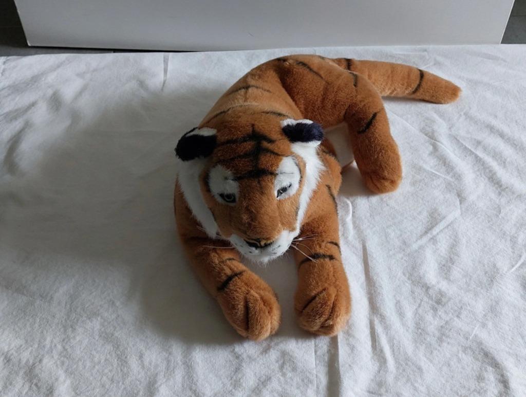 pluche knuffel grote liggende tijger, Ophalen of Verzenden, Zo goed als nieuw, Overige typen