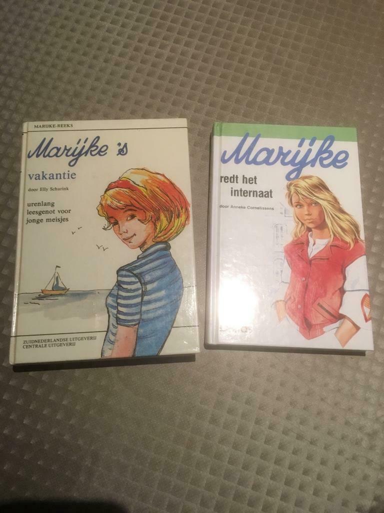 2 leesboeken van "Marijke" in prima staat., Enlèvement, Utilisé
