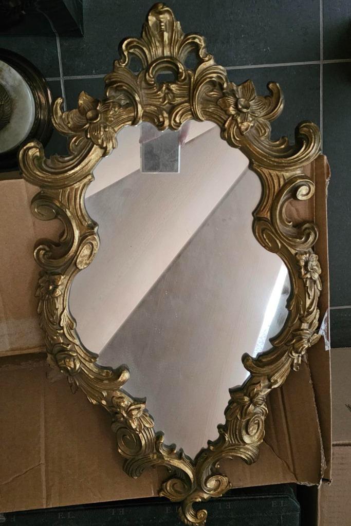 Antieke spiegel, Ophalen