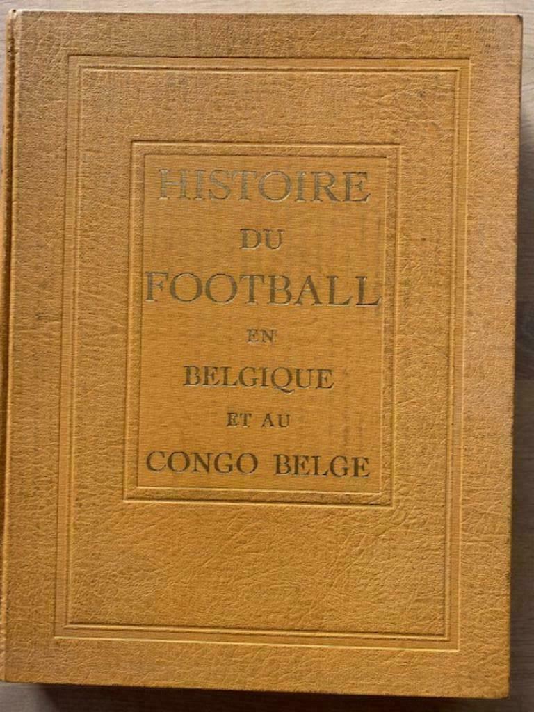 ORIGINEEL BOEK OVER VOETBAL VOOR ECHTE FANS!, Enlèvement ou Envoi, Comme neuf