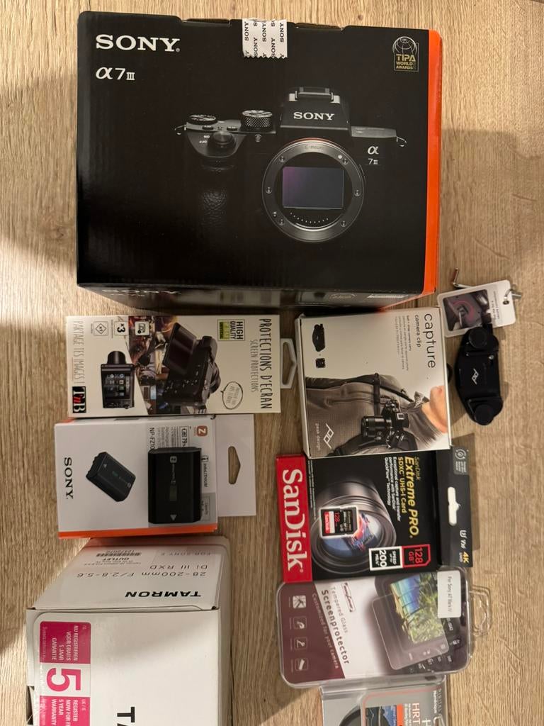 Sony a7 iii met tamron 28-200 en toebehoren, Audio, Tv en Foto, Fotocamera's Digitaal, Ophalen, Zo goed als nieuw, Sony