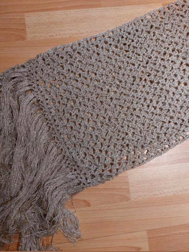 Écharpe/étole de fête argentée, Enlèvement ou Envoi, Comme neuf, Gris
