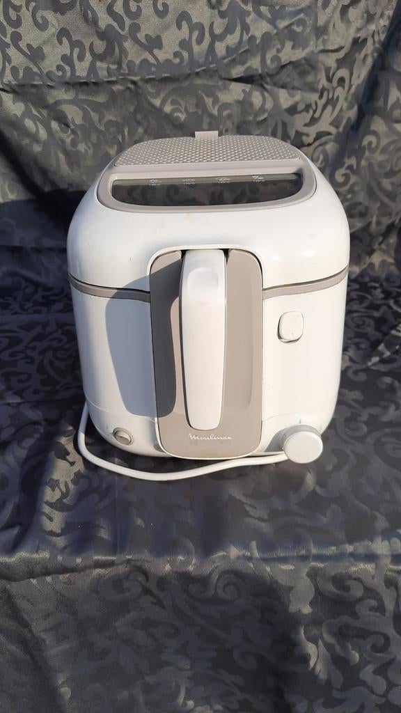 moulinex friteuse  ergens defect., Ophalen, Gebruikt