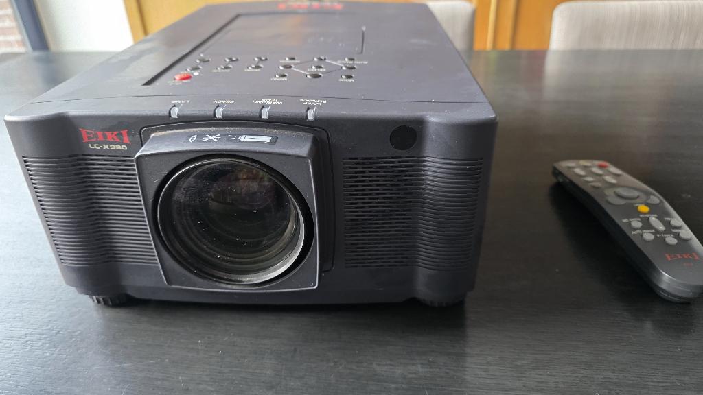 EIKI LC-X990 Projecteur LCD 2200 Lumens ANSI, Reconditionné, Enlèvement, LCD, EIKI