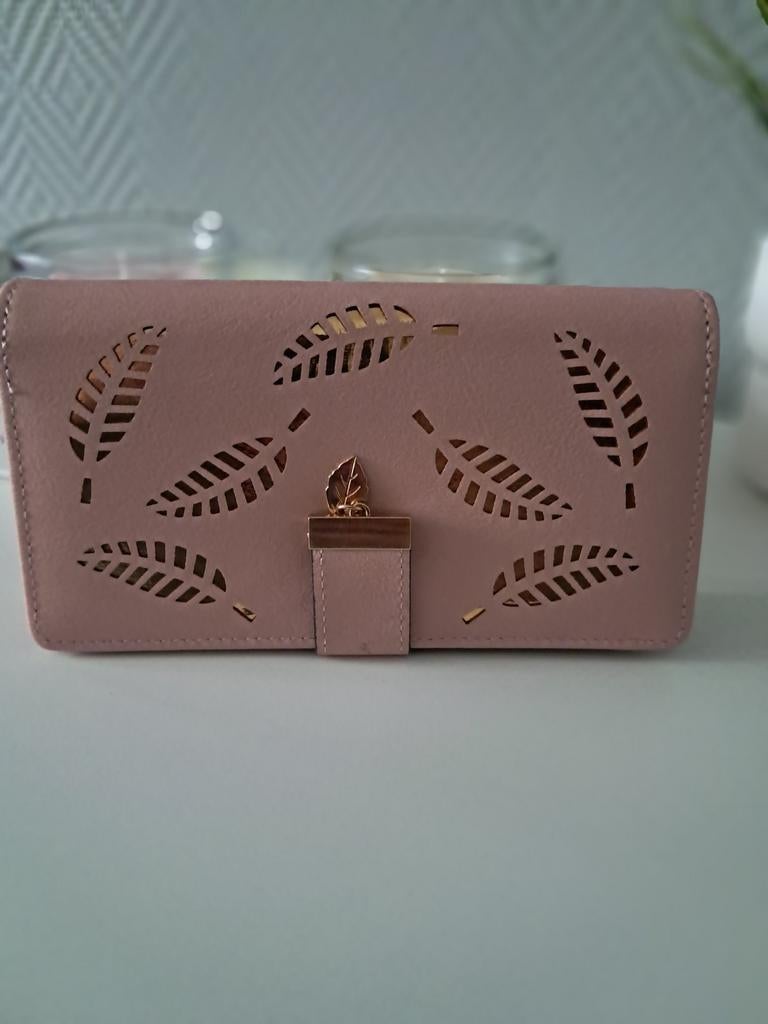 Portefeuille femme rose clair motif feuilles dorées – Grand, Neuf, Autres marques, Enlèvement ou Envoi, Rose