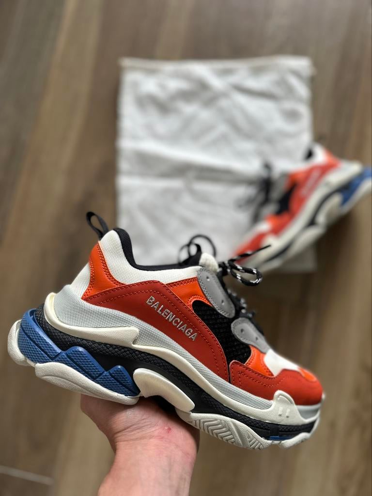 Balenciaga triple s 39, Kleding | Dames, Ophalen of Verzenden, Zo goed als nieuw